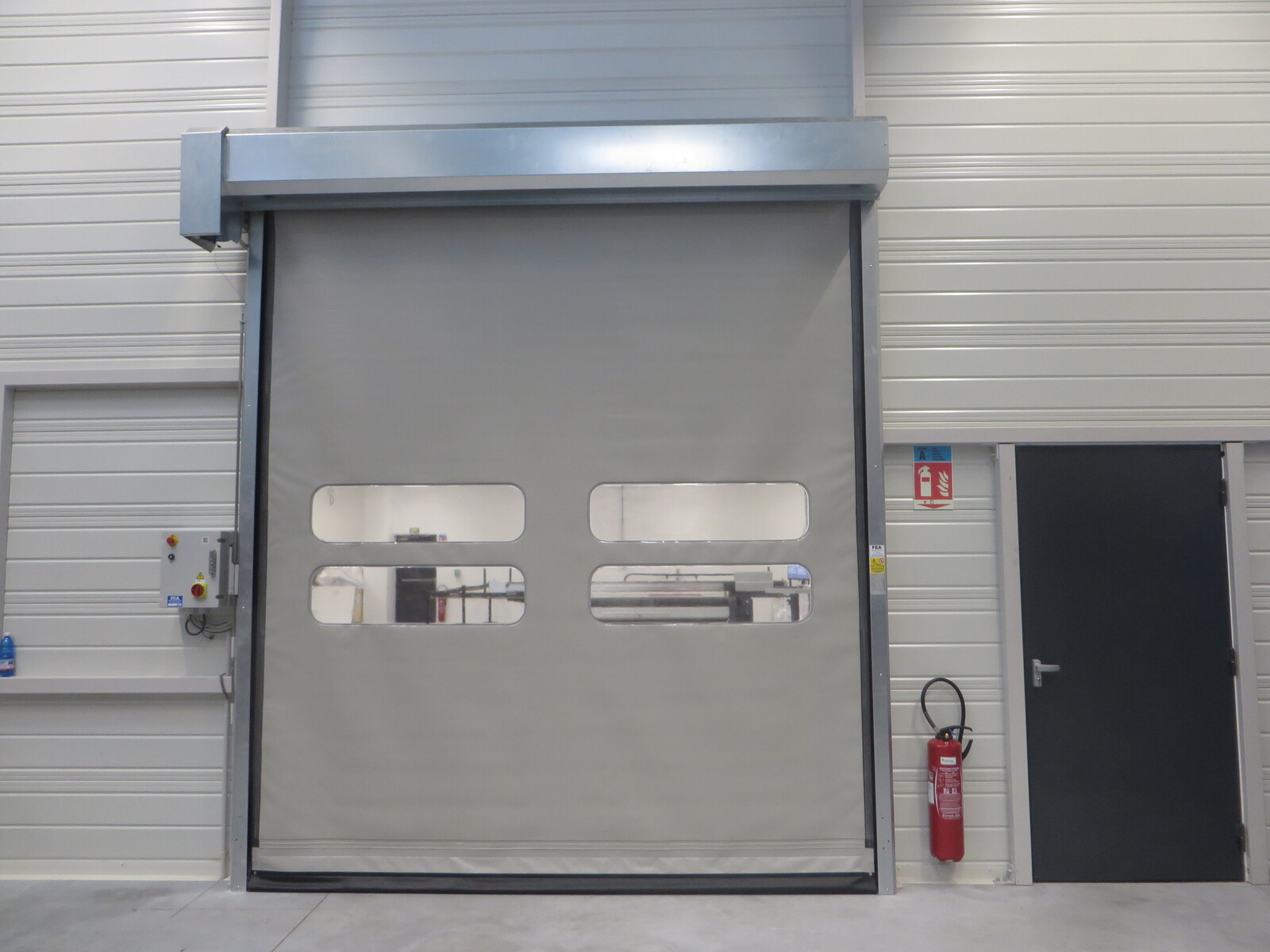 OCM high-speed self-repairing door grey