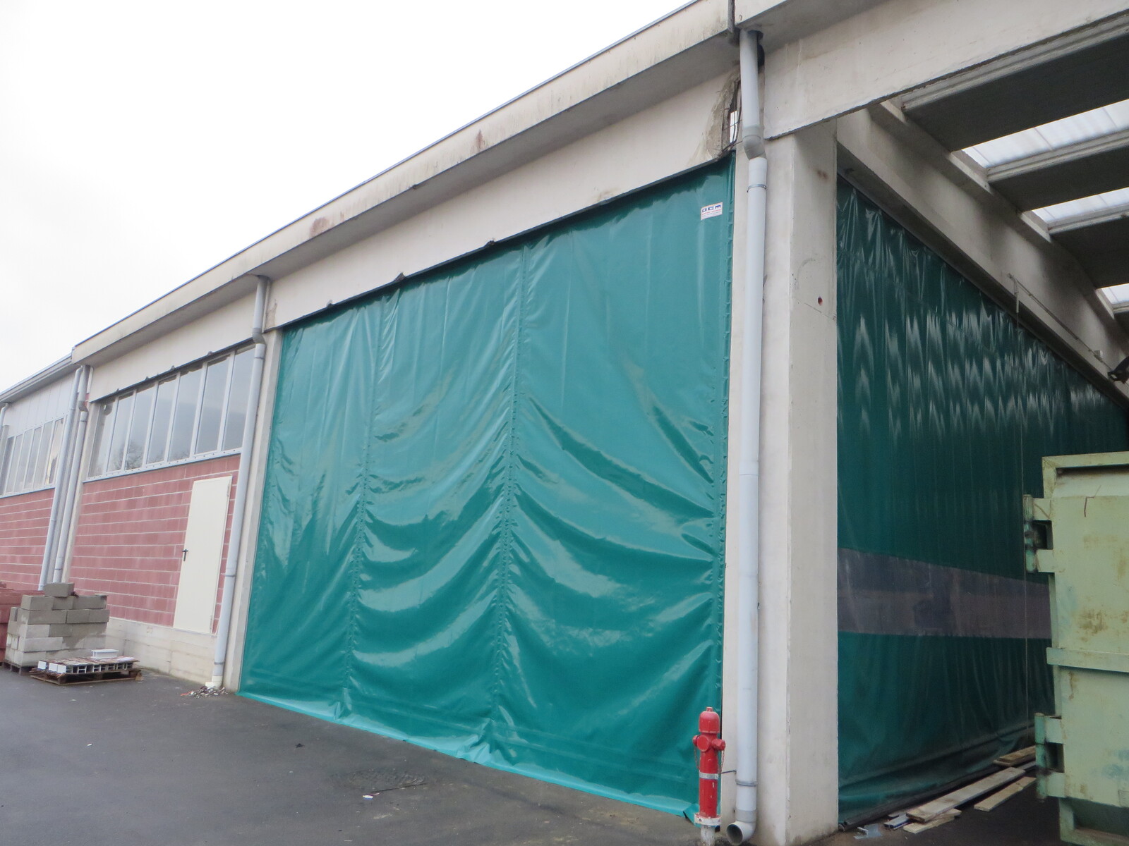 Partition wall